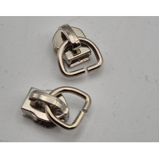 Cursori nichel con anello a D lampo a spirale nylon mm 6 - Conf. 250 pezzi Cursori nichel con anello a D lampo a spirale nylon mm 6 - Conf. 250 pezzi